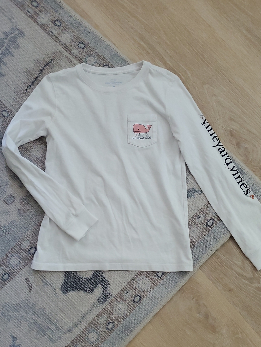 Vineyard Vines Boys Thanksgiving Parade Whale Long-Sleeve Pocket Tee SzM (10-12)